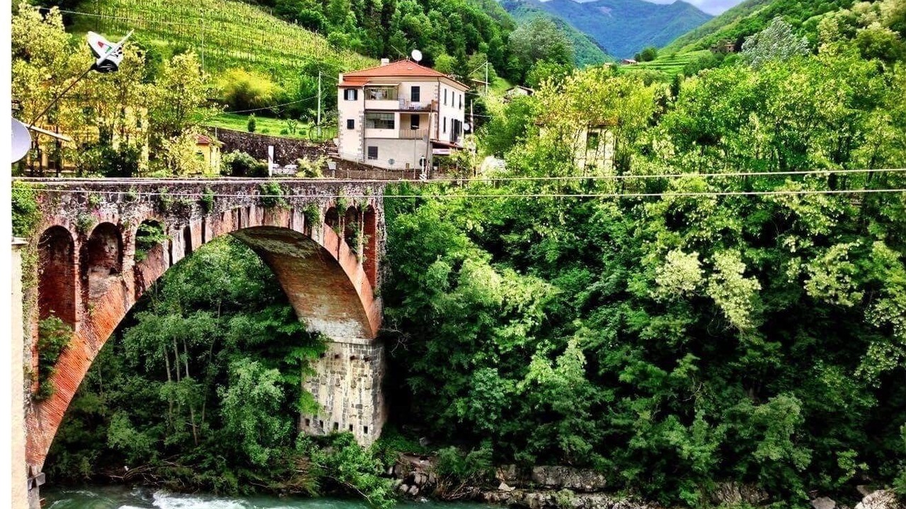Photo of Outdoor in Mologno