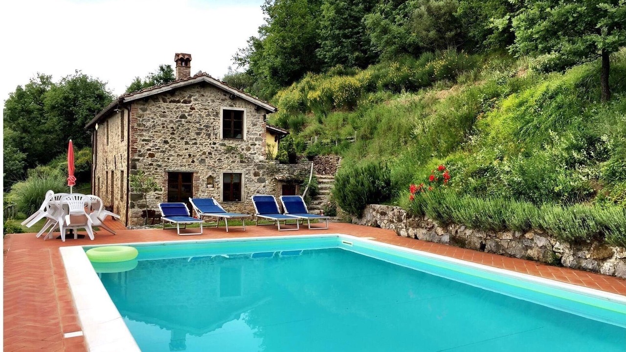 Photo of Outdoor in Mologno