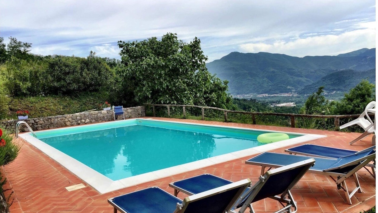 Photo of Outdoor in Mologno