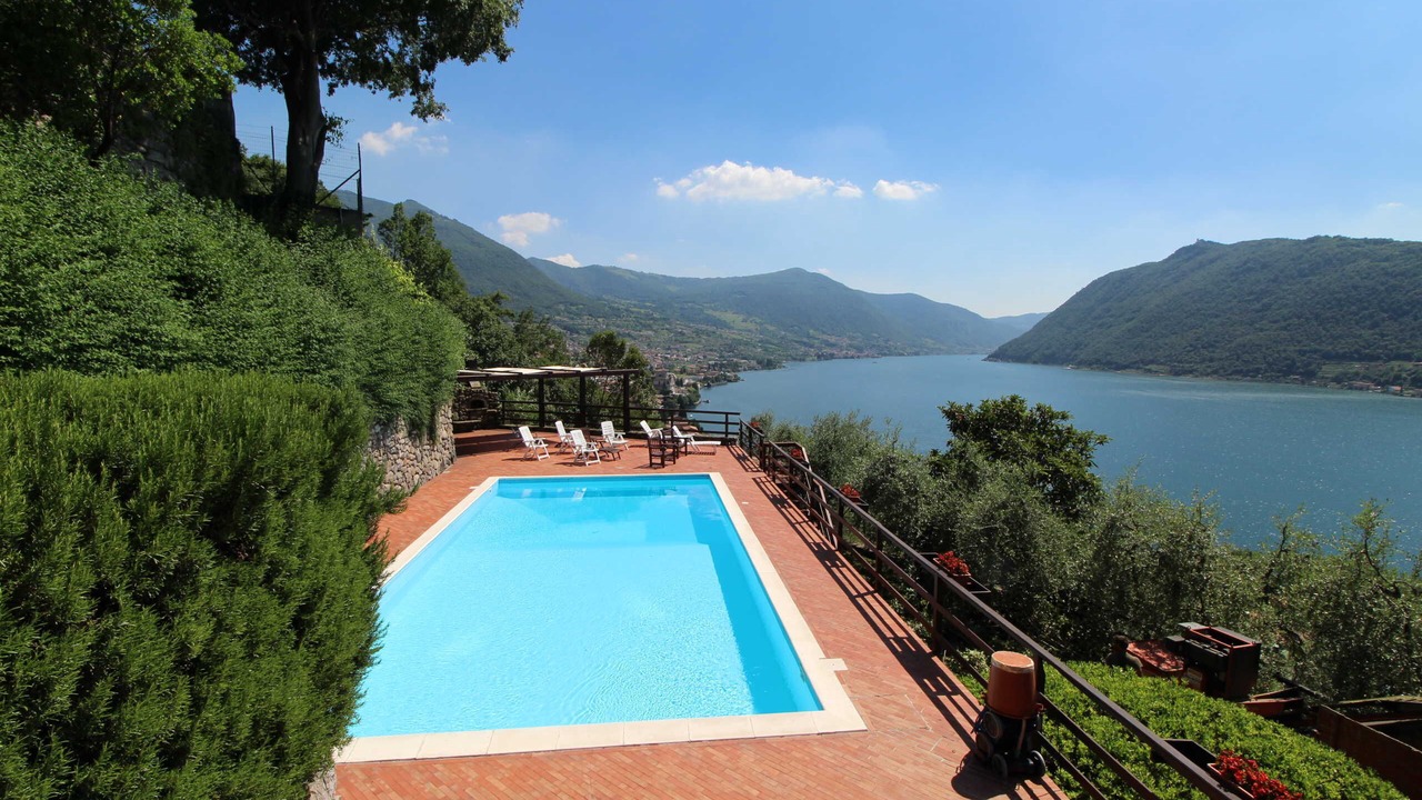 Photo of Outdoor in Sale Marasino