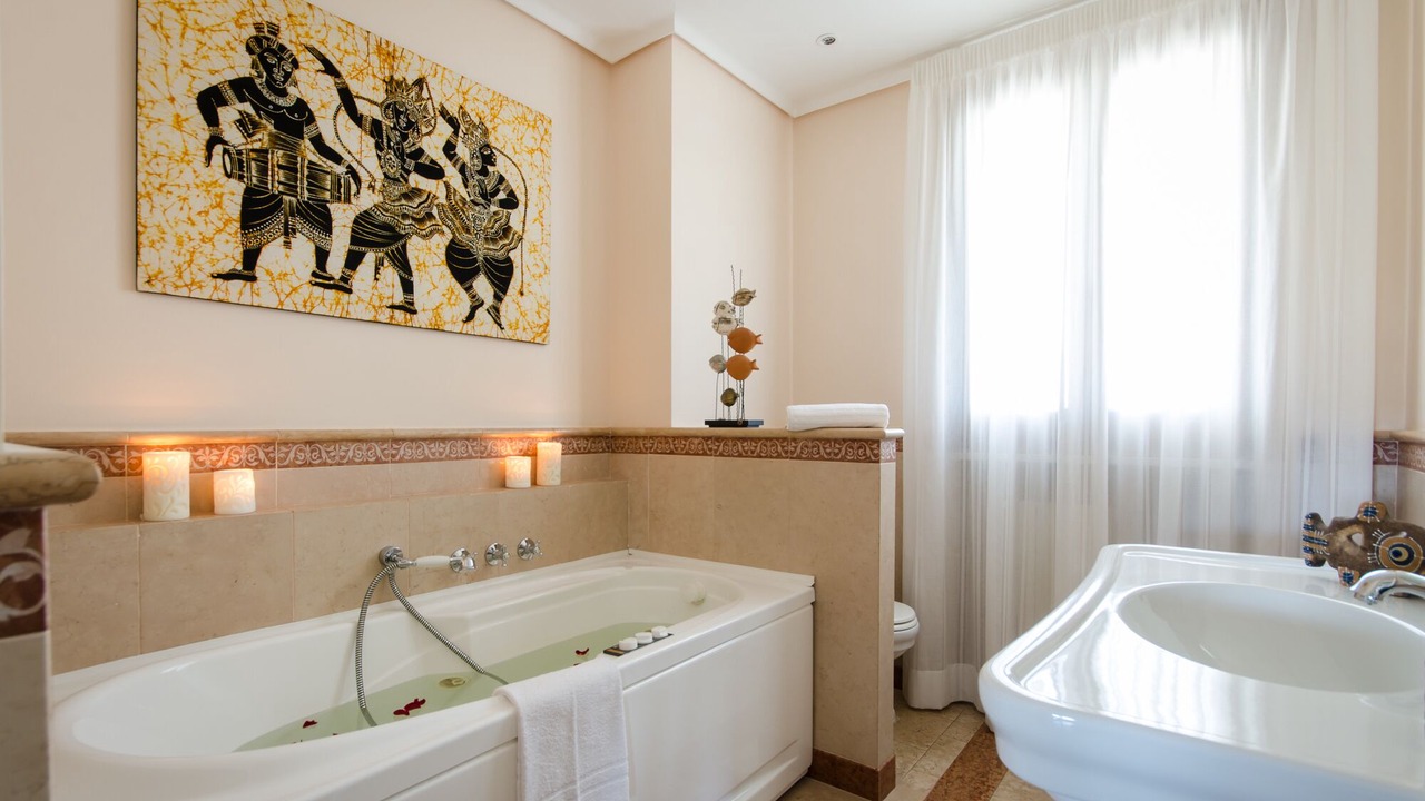 Photo of Bathroom in Syracuse