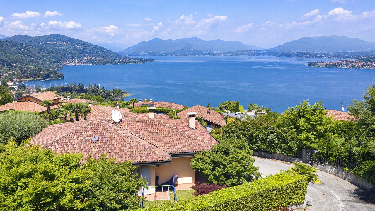 Photo of Outdoor in Arona