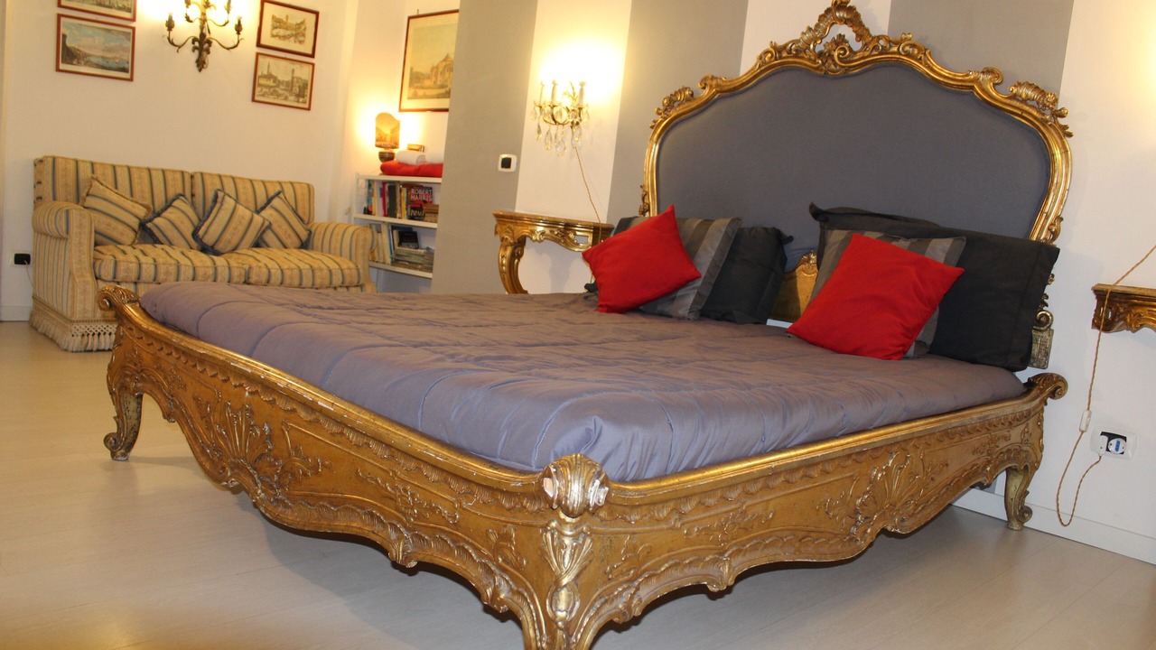 Photo of Bedroom in Naples City Centre