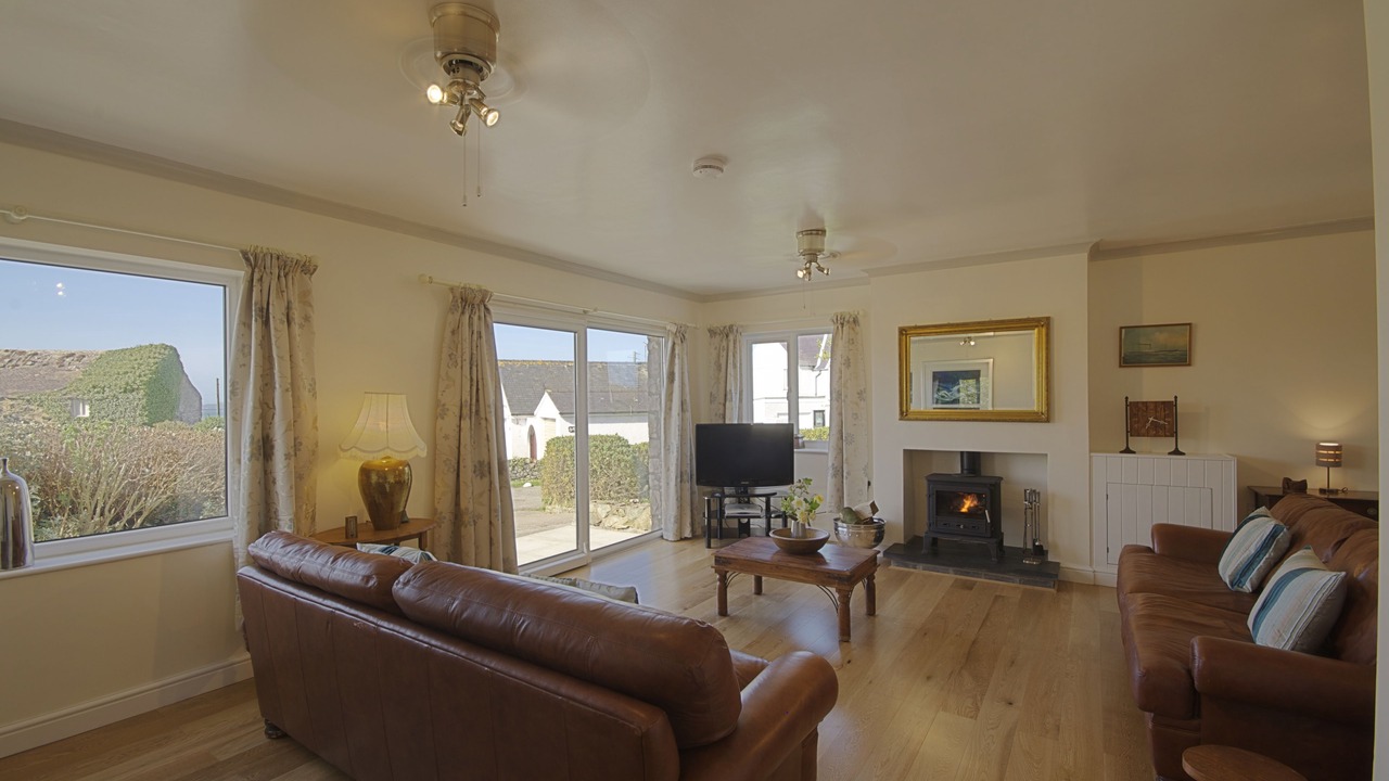 Photo of Livingroom in Rhydwyn