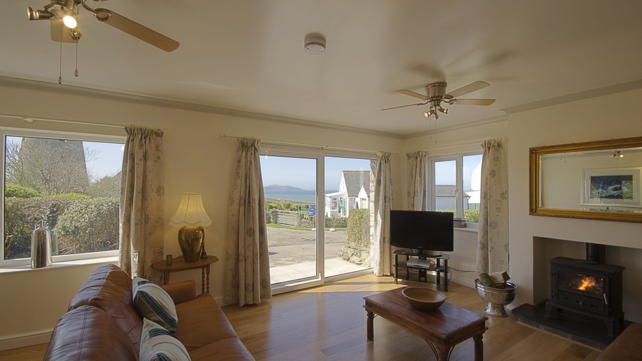 Photo of Livingroom in Rhydwyn