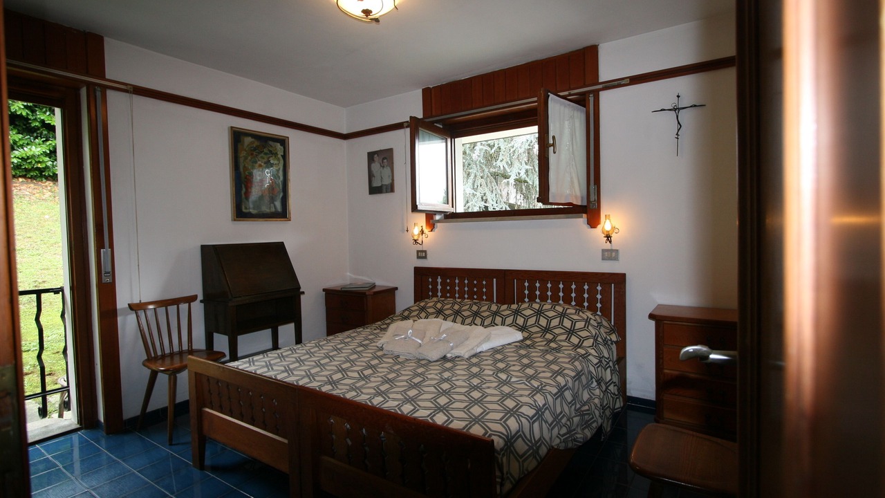 Photo of Bedroom in Pettenasco