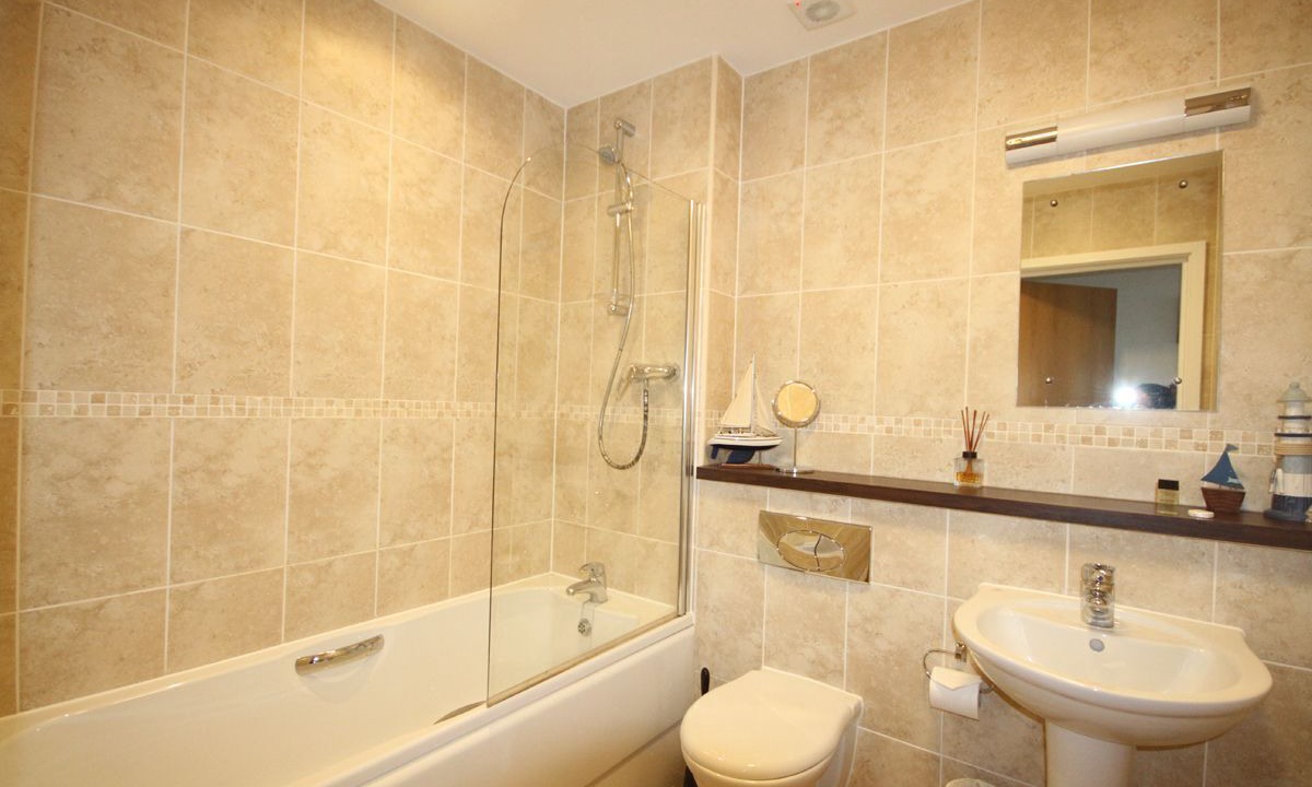 Photo of Bathroom in Newquay