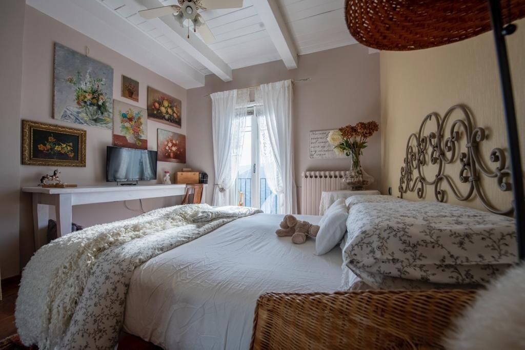 Photo of Bedroom in Pontedassio
