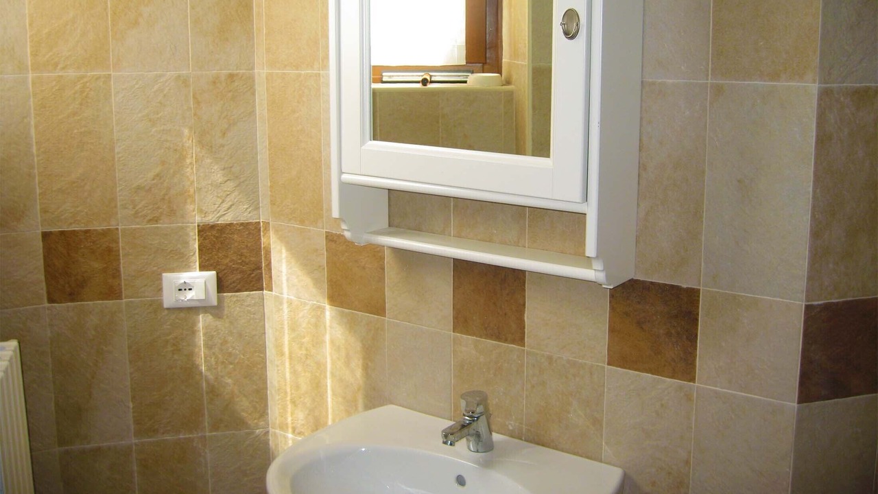 Photo of Bathroom in Idro