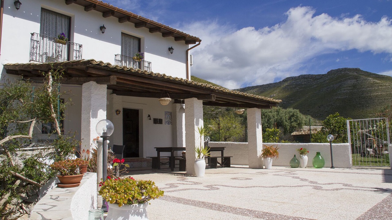 Photo of Patio Balcony in Avola