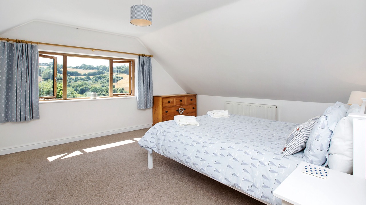 Photo of Bedroom in Stokeinteignhead