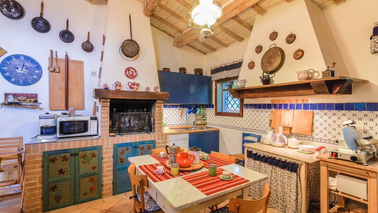 Photo of Kitchen in Serra San Quirico