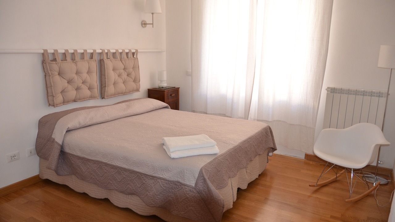 Photo of Bedroom in La Spezia Historic Centre