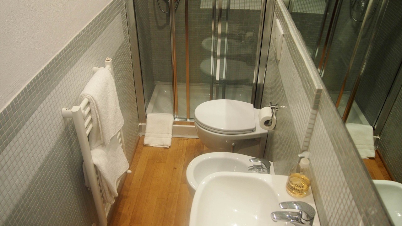 Photo of Bathroom in La Spezia Historic Centre