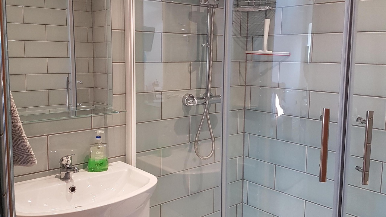 Photo of Bathroom in Tickenham