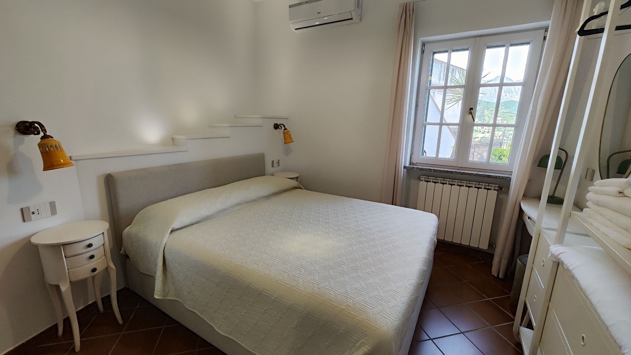 Photo of Bedroom in Castiglione