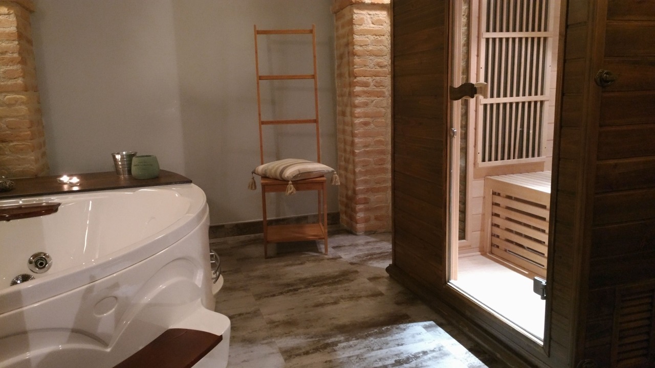 Photo of Bathroom in Saint-Christophe