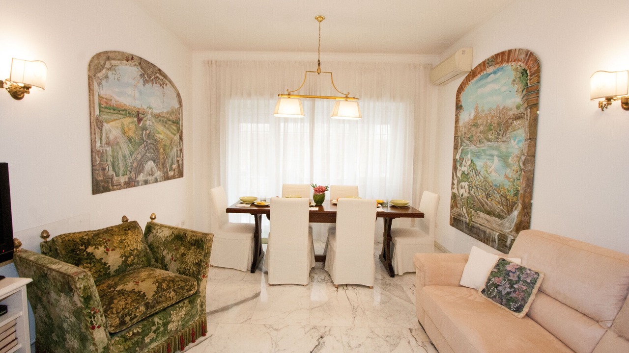Photo of Livingroom in Quartiere XIII Aurelio