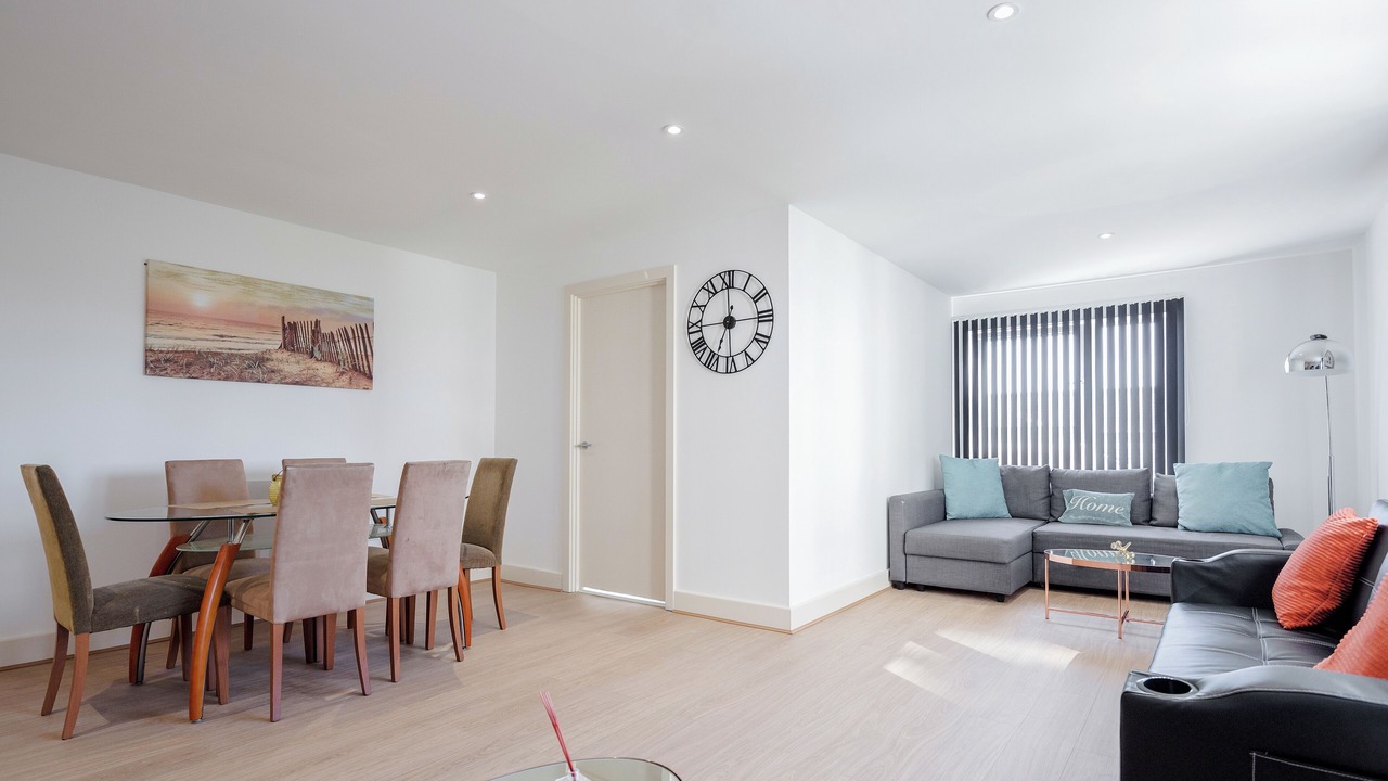 Photo of Livingroom in Island Gardens