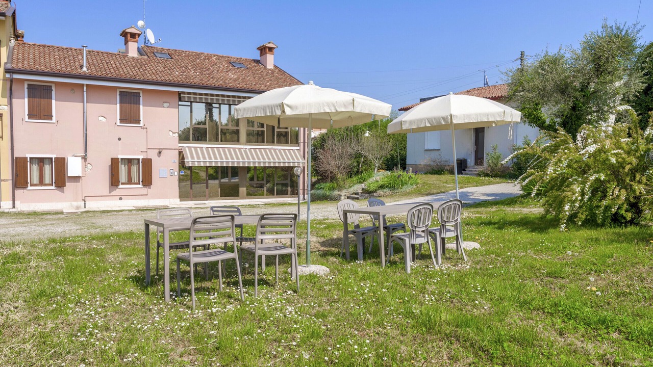 Photo of Outdoor in Vanon