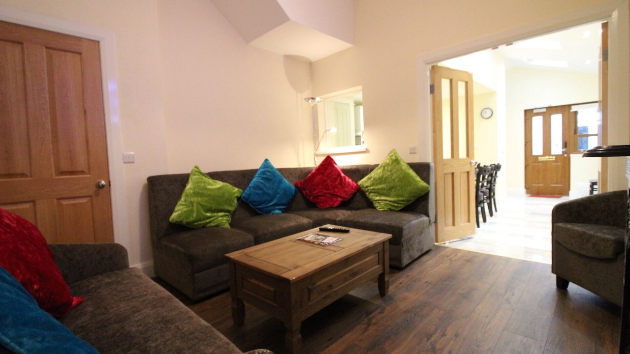 Photo of Livingroom in Queens Quarter