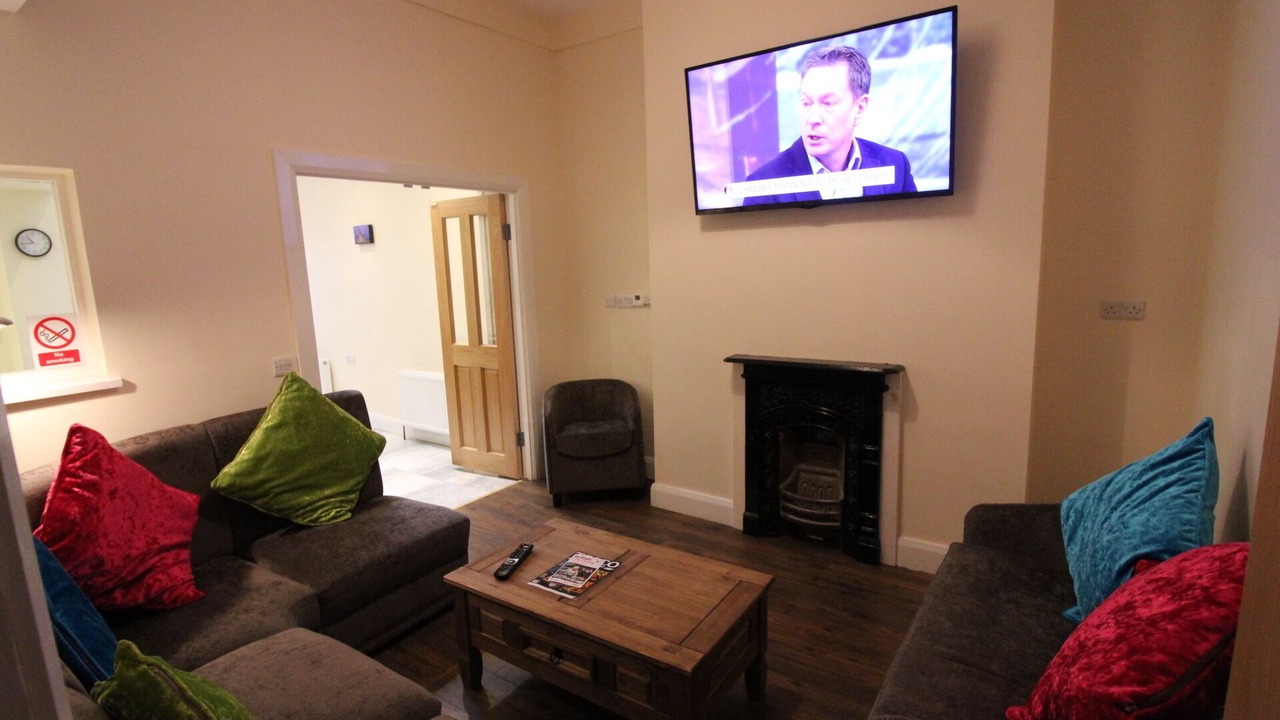 Photo of Livingroom in Queens Quarter