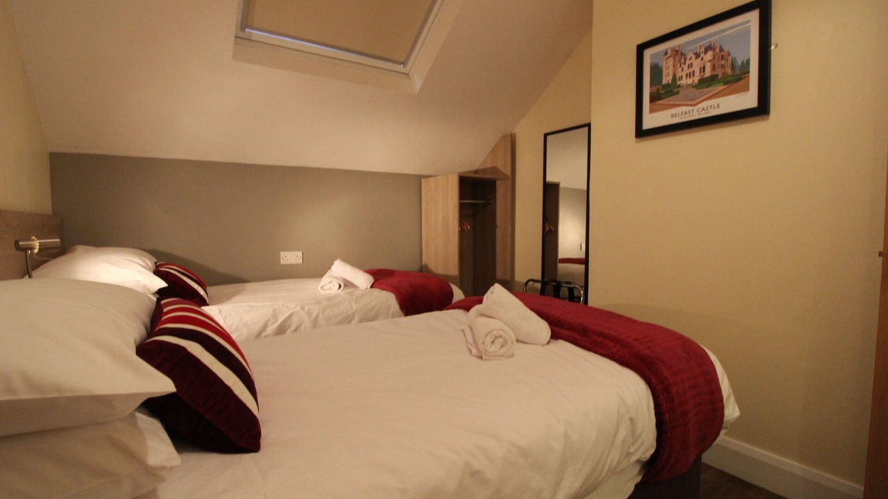 Photo of Bedroom in Queens Quarter