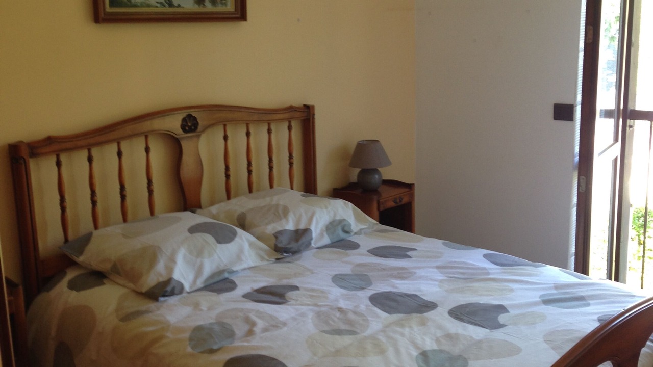 Photo of Bedroom in Agra