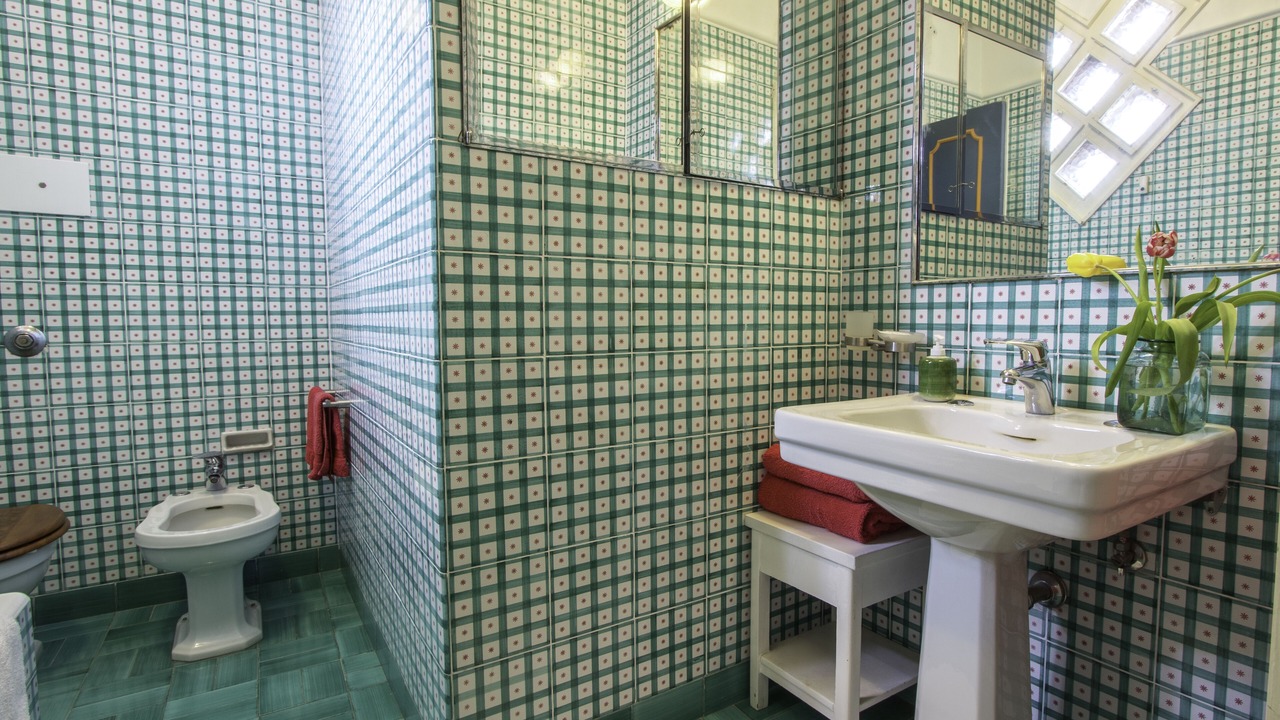 Photo of Bathroom in Dorsoduro