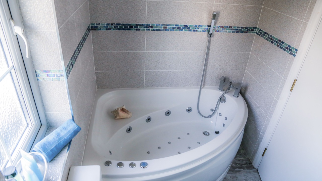 Photo of Bathroom in White Hart Lane