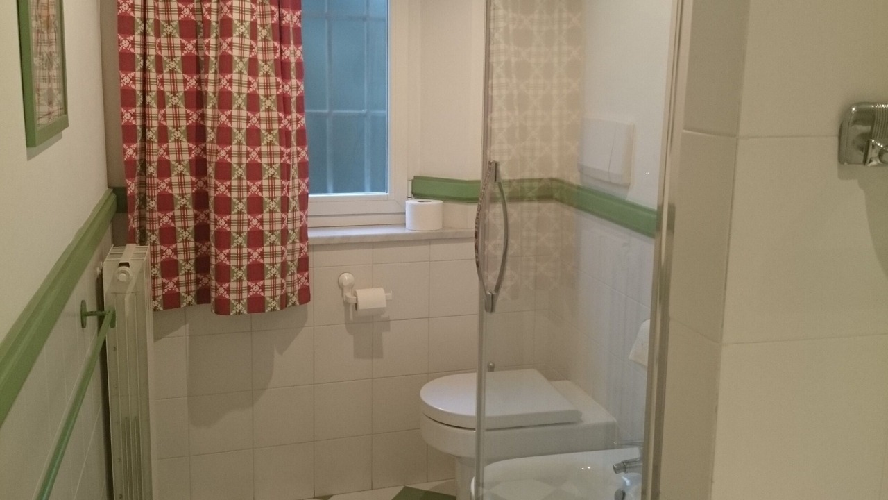 Photo of Bathroom in Livorno