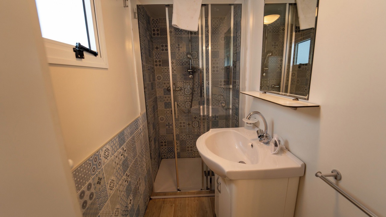 Photo of Bathroom in San Felice del Benaco