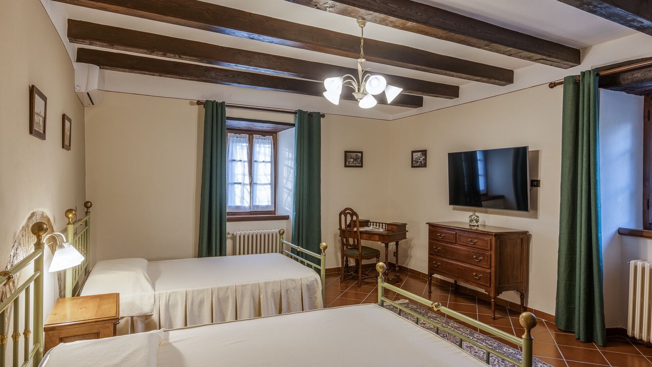 Photo of Bedroom in Cortona