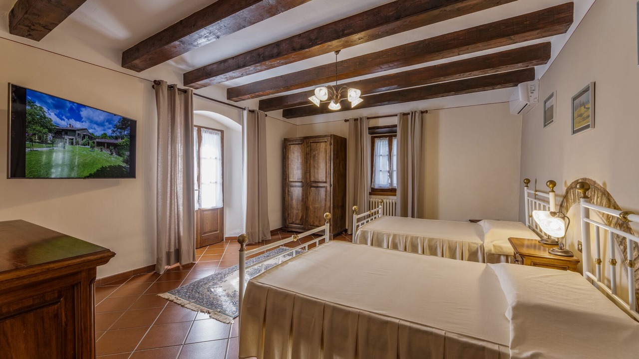 Photo of Bedroom in Cortona