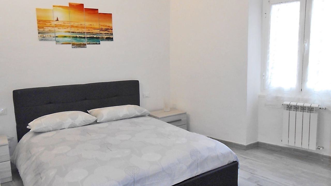 Photo of Bedroom in Lerici