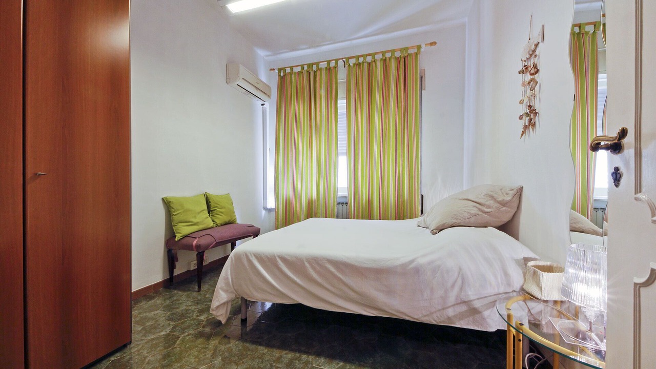 Photo of Bedroom in Formia