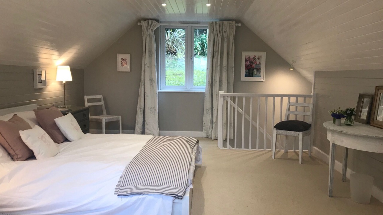Photo of Bedroom in Rock