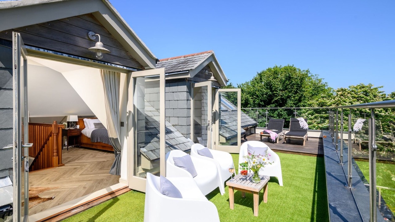 Photo of Patio Balcony in Mousehole