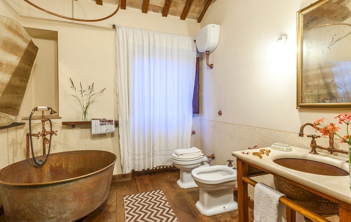 Photo of Bathroom in Fermo