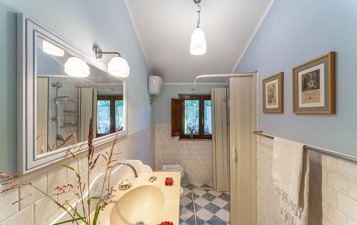 Photo of Bathroom in Fermo