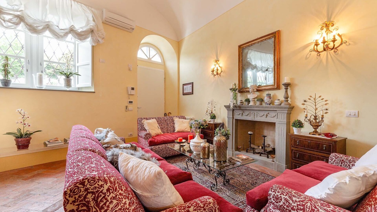 Photo of Livingroom in Lucca Historical Center