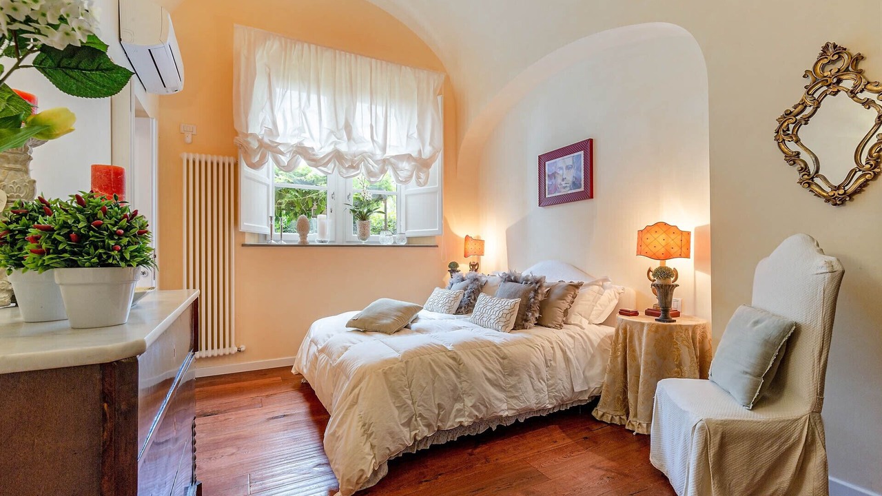 Photo of Bedroom in Lucca Historical Center