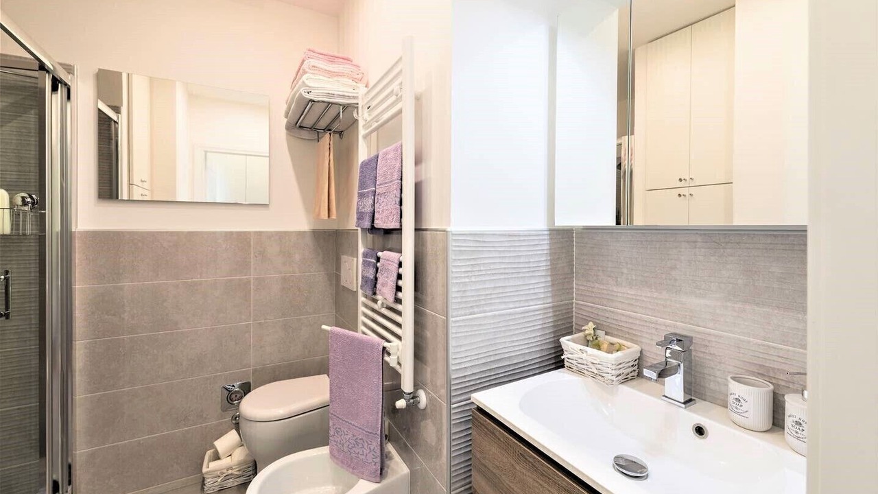Photo of Bathroom in Historic Centre
