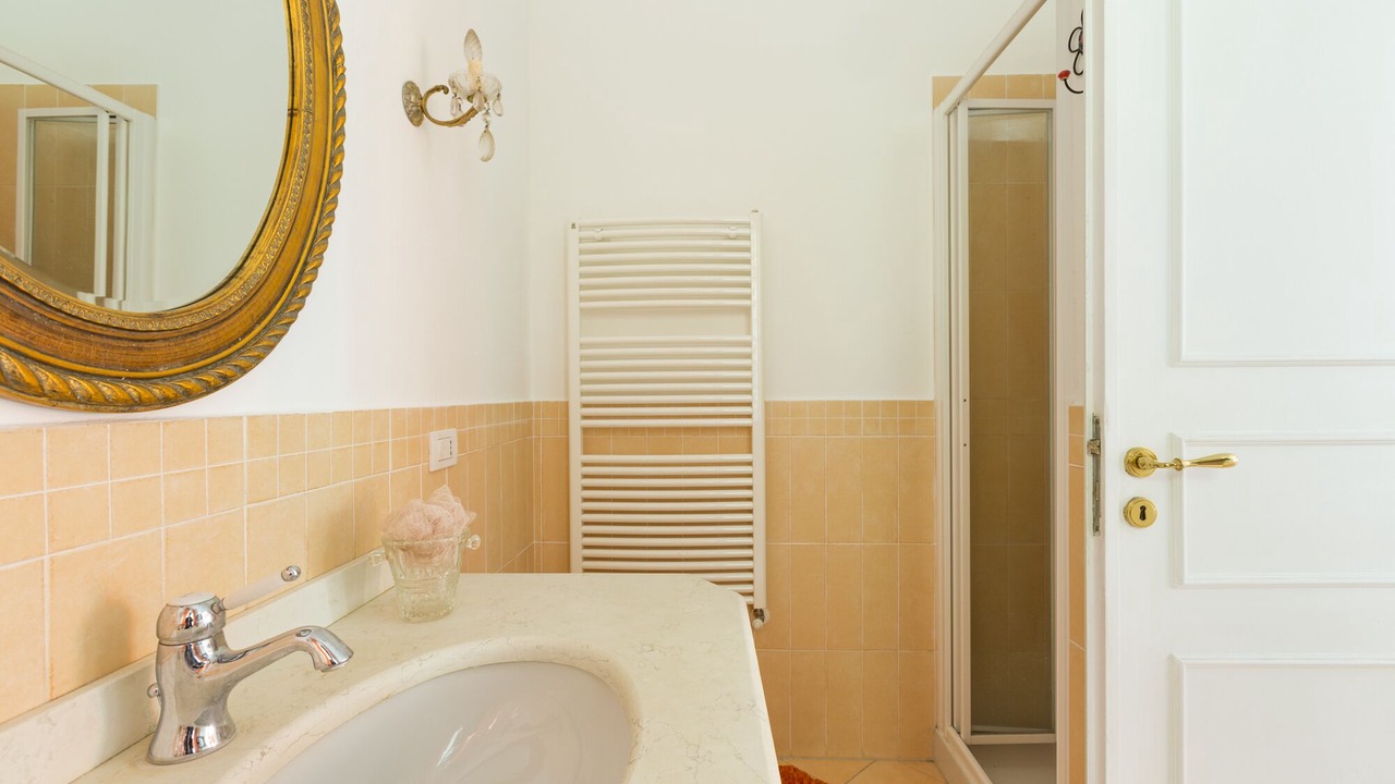 Photo of Bathroom in Laglio