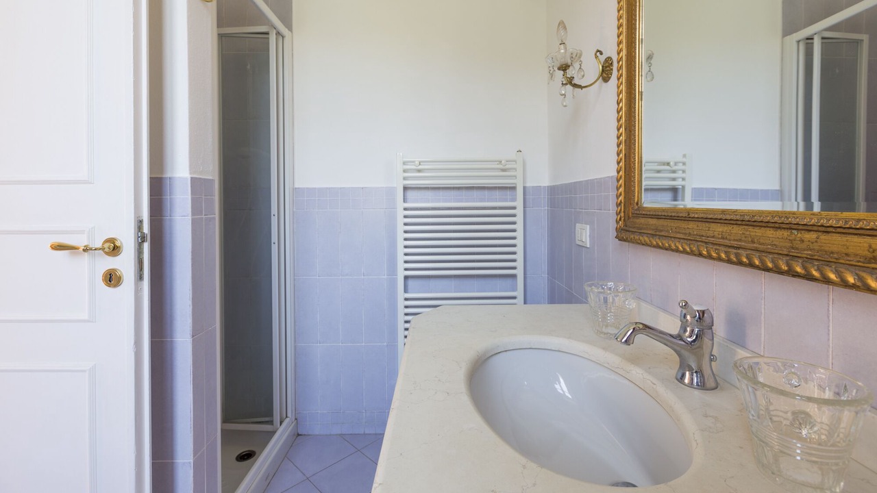 Photo of Bathroom in Laglio