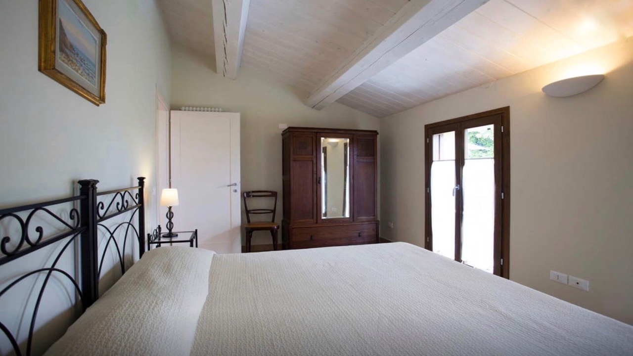 Photo of Bedroom in Castel di Mezzo