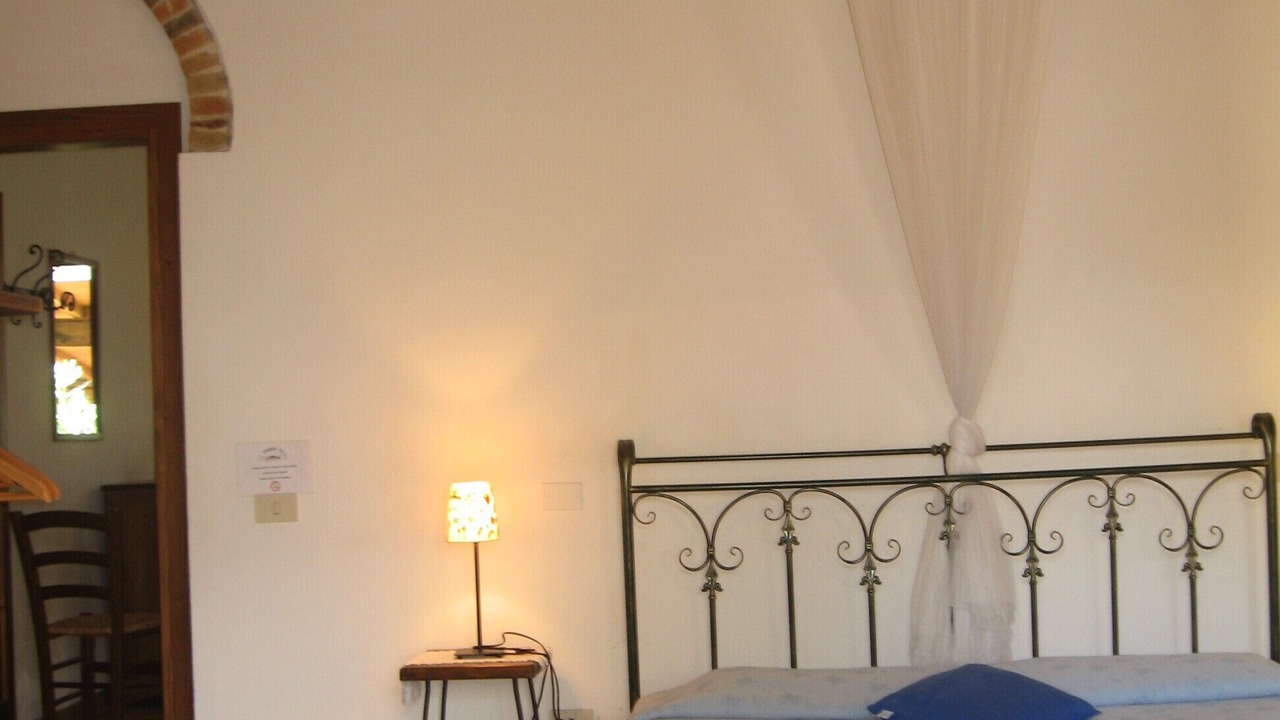 Photo of Bedroom in Acqualagna