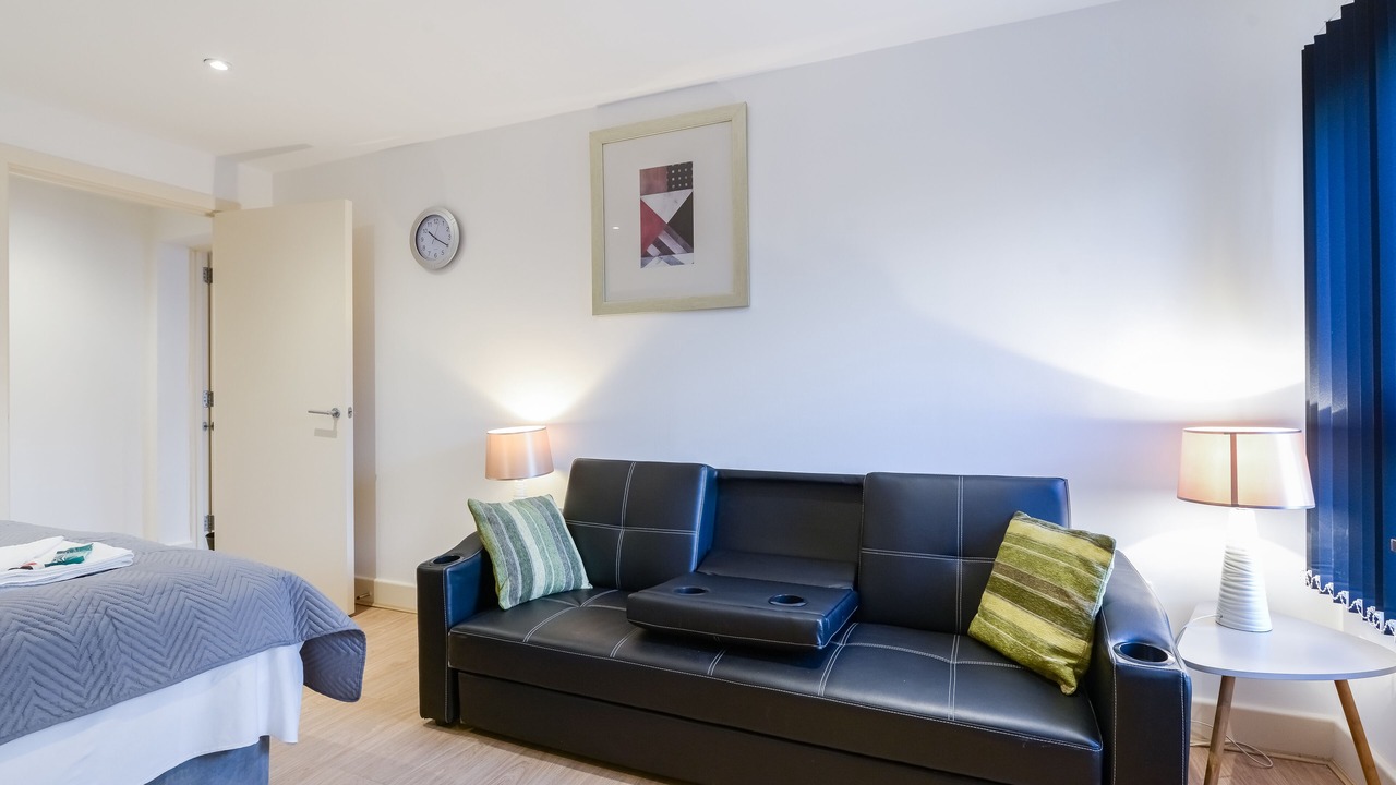 Photo of Bedroom in Island Gardens