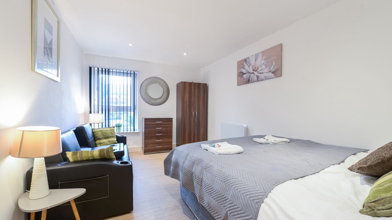 Photo of Bedroom in Island Gardens