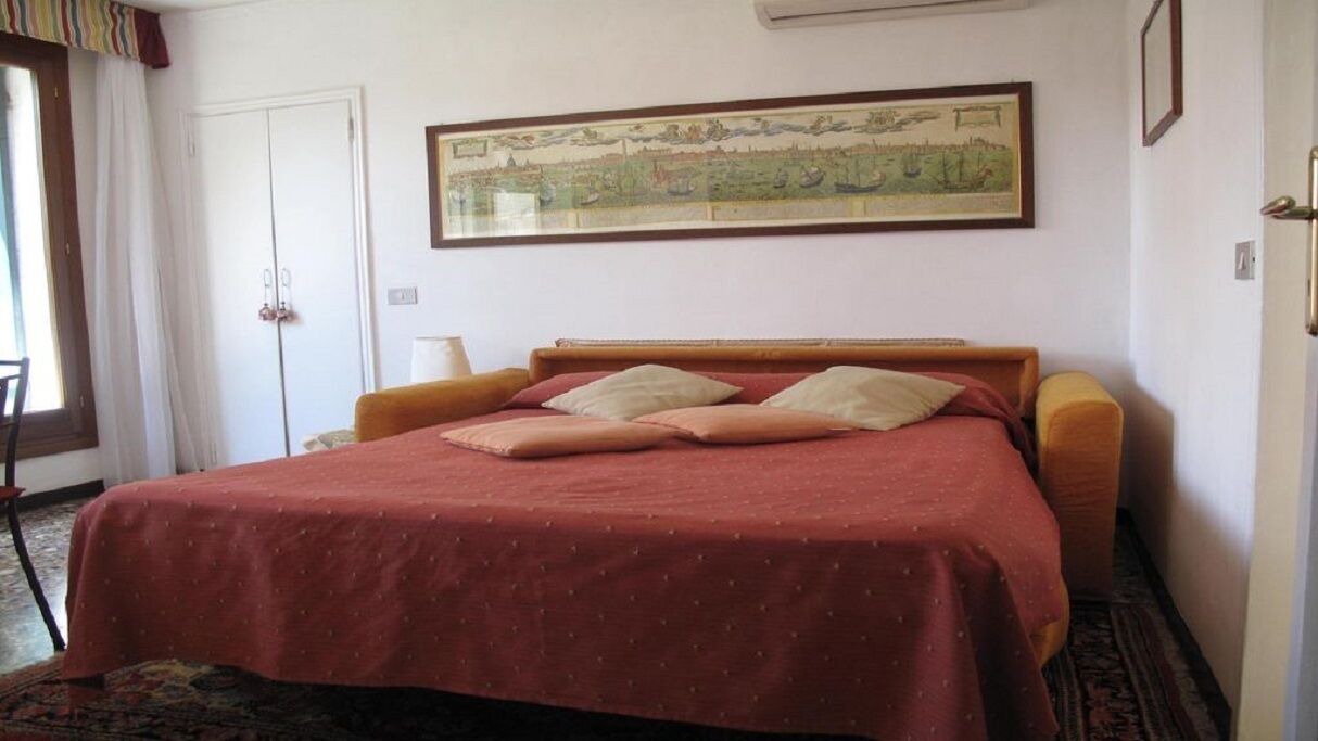 Photo of Bedroom in Santa Croce